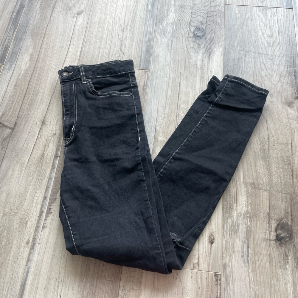 Forever 21 Highwaisted Black with White Stitching Ripped Skinny Jeans